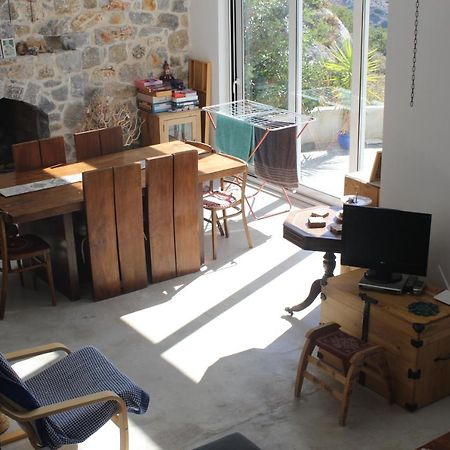 The Village House Kerames Extérieur photo